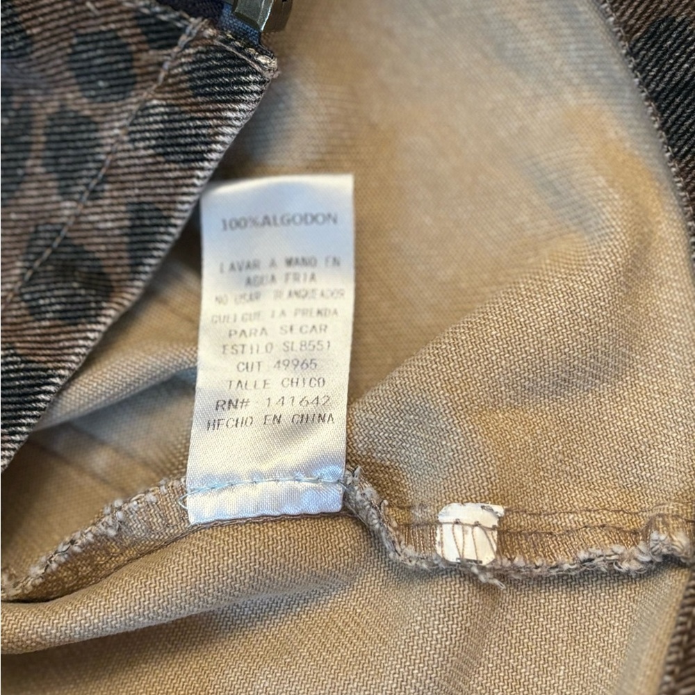 Pants Store Y2k Leopard Print Skirt. Mini. Women Sz: S Front Exposed Zipper. — image 7 of 8